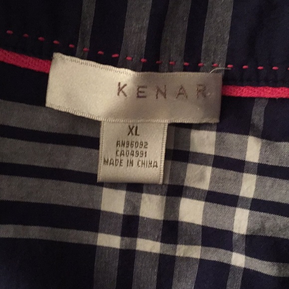 Top - Picture 2 of 2